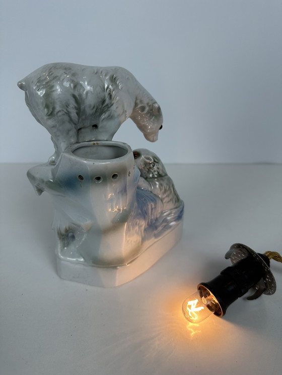 Image 1 of Art Deco (fragrance) lamp - polar bears
