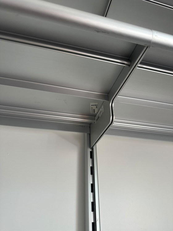 Raro Elemento da Parete Vintage IKEA DIRIGENT in Alluminio – 1999 – Armadi contenitori, rvs (photo 2 of 7)