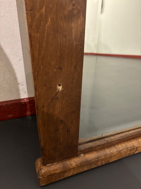 Image 1 of Grote houten schouwspiegel met klassieke (kroon)lijst, massief hout