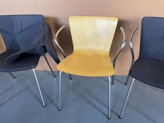 Set vintage 4x Fritz Hansen Vico Duo | Vico Magistretti 1997 – Sedie da pranzo, Metal, Textile (photo 5 of 7)