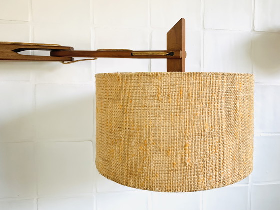 Image 1 of Dänische Lampe aus der Mitte des 20. Jahrhunderts mit hölzernem Scharnierarm