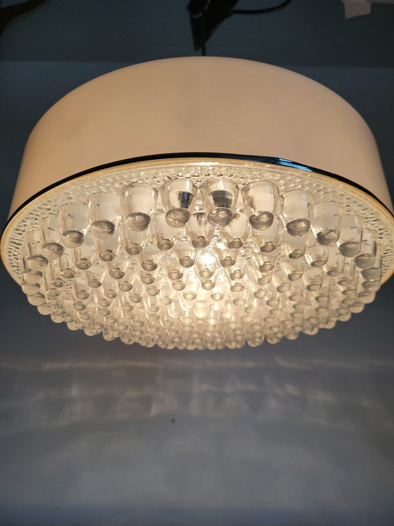 Image 1 of Lampe vintage de style futuriste des années 1960 en plexiglas, à bulles