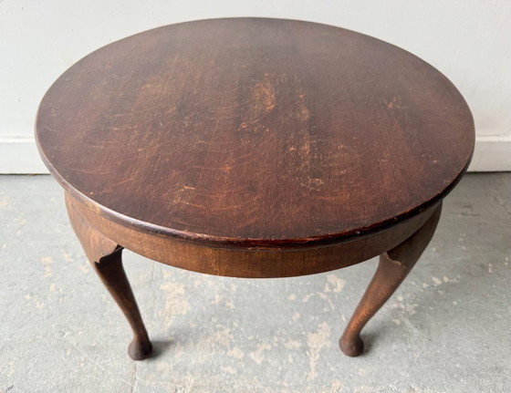 Image 1 of Petite table basse ronde vintage
