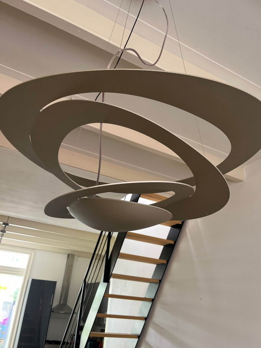 Artemide pirce mini led hanglamp ​ Design: Giuseppe Maurizio Scutella 2012