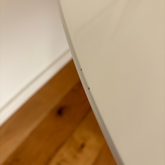 Tavolo rotondo con base a tulipano bianco lucido 120 cm - Stile Saarinen – Tavoli da pranzo, Metallo, Legno (photo 5 of 5)