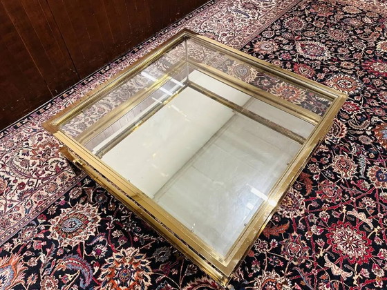 Hollywood Regency Eichholtz Harvey Salontafel, Glas, Messing (foto 12 van 14)