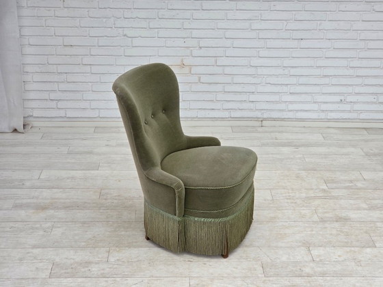 Image 1 of Deense fauteuil uit de jaren 70, bekleed met groen meubelvelours.