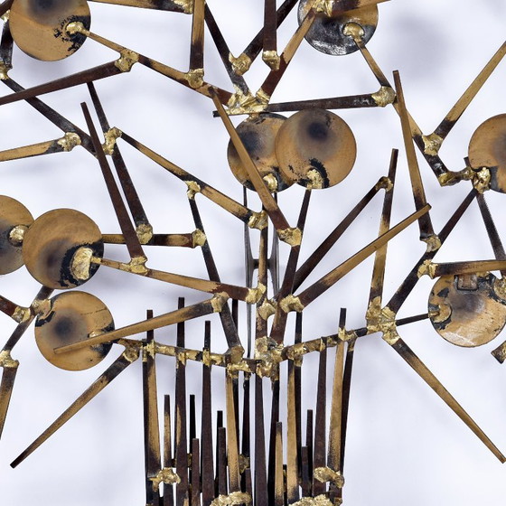 Image 1 of Marc kreiert brutalistische Fackelschnitt-Metall-Nagelbaum-Skulptur