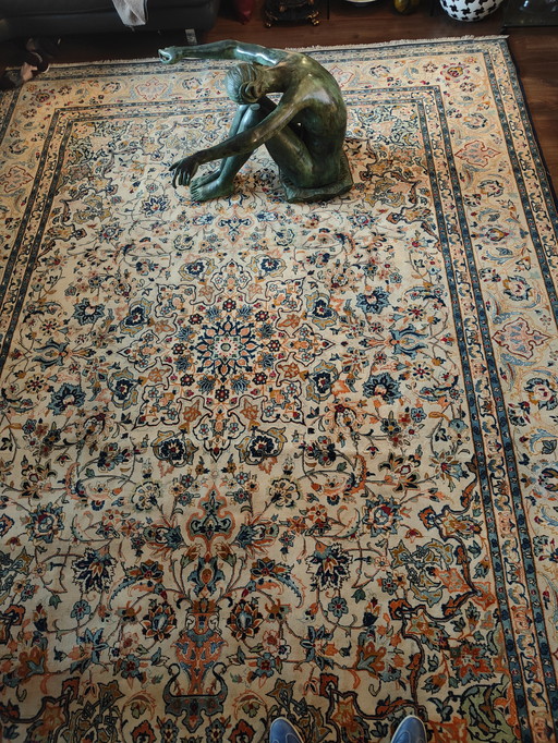 Beautiful extra large hand-knotted Persian carpet