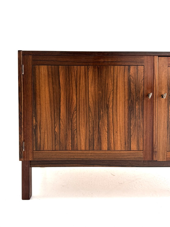 Vintage Danish Rosewood Sideboard/TV Cabinet, 1960s – Brass (photo 3 of 9)