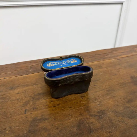 Antique Mother-of-Pearl Opera Glasses with storage box, Decorative Objects, Chesterfield (photo 7 of 10)