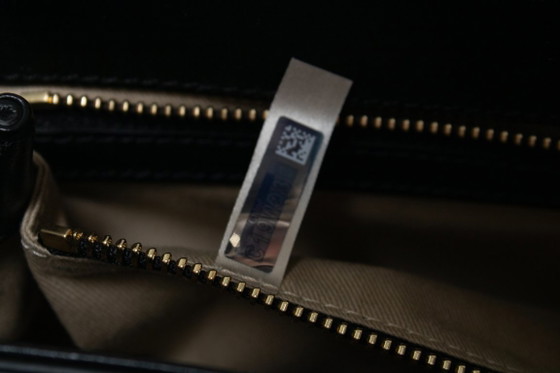 Bolso Chloé C de piel en color negro. – Chloe, Bolsos cruzados, Calfskin (photo 10 of 14)