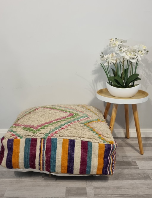 Vintage Berber-Pouf, marokkanisches Sitzkissen