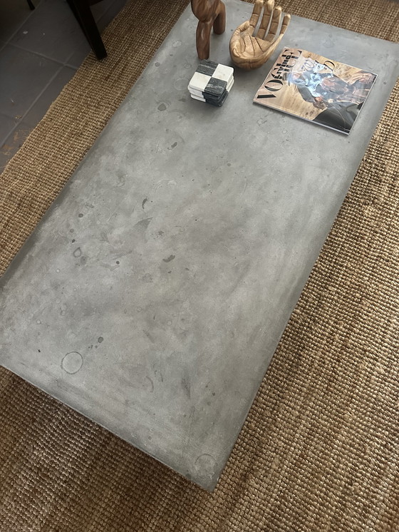 Image 1 of Minimalist concrete look low coffee table