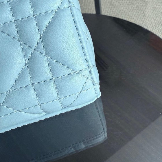 Image 1 of DIOR D-JOY MEDIUM - CANNAGE LAMSLEER LICHTBLAUW BABYBLAUW GOUDEN BESLAG