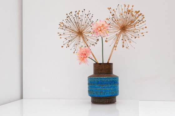 Vintage Rimini Blue Ceramic Vase by Aldo Londi for Bitossi, Italy, 1960s – Mid Century Modern (photo 9 of 12)