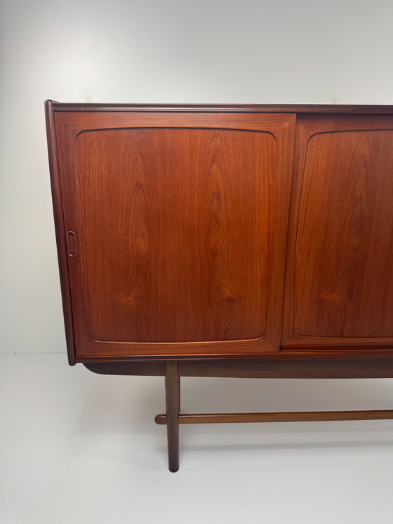 Image 1 of Danish teak sideboard with bar and automatic light - Mid - Century Elegance