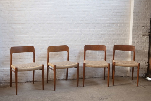 4x Niels Otto Møller Modello 75 in teak, set