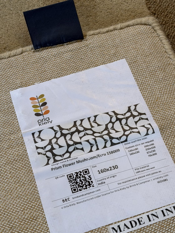 Image 1 of Brink and Campman Orla Kiely carpet Prism Flower mushroom/ecru 