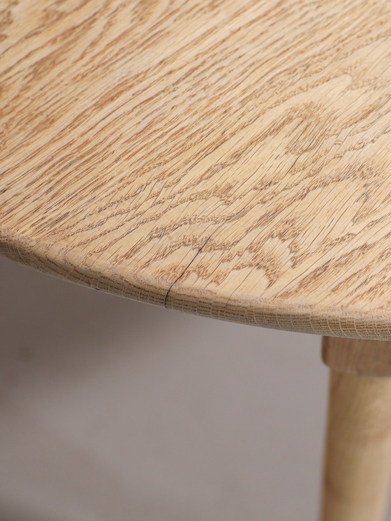 Image 1 of Extendable dining table Henning Kjaernulf oak Danish