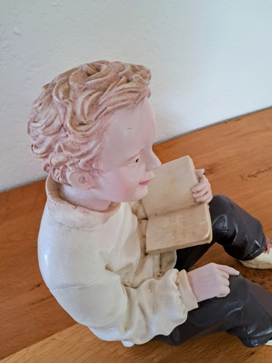 Vintage CALLEK Figurine - Young Boy Reading – Decorative Objects (photo 4 of 12)