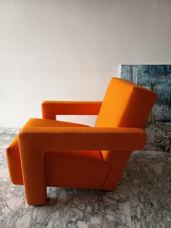 Image 1 of Fauteuil CASSINA Utrecht 637 en Laine Kvadrat Orange 13L par Gerrit Thomas Rietveld