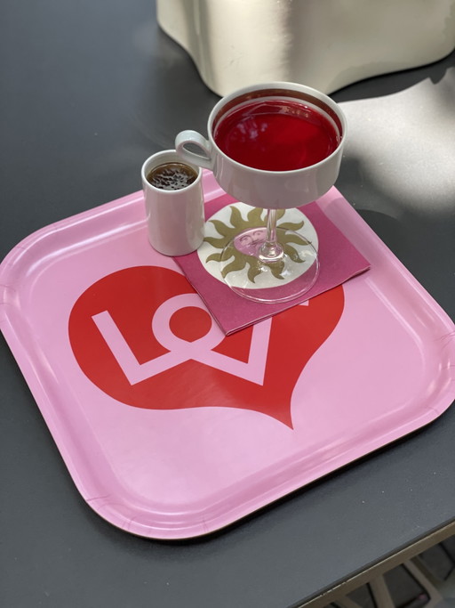 Vassoio Vitra Love di Alexander Girard