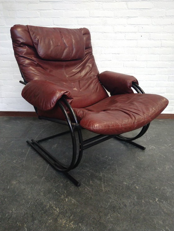 Image 1 of poltrona relax in pelle anni '70