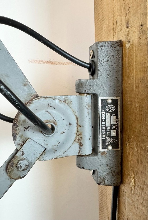 Image 1 of Industriële grijze schaarwandlamp, jaren 60