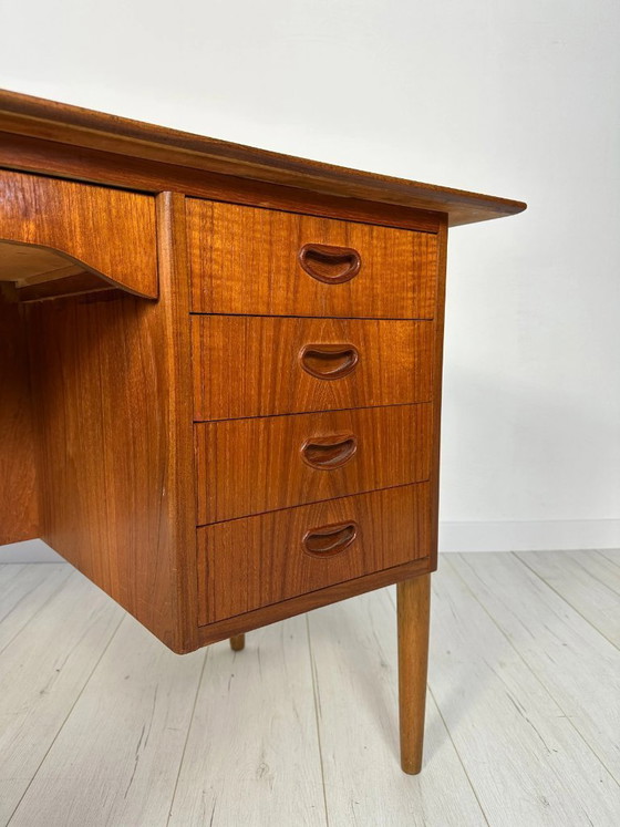 Image 1 of Vintage Curved Danish Teak Writing Desk, Mid-Century Modern Design, 1960s