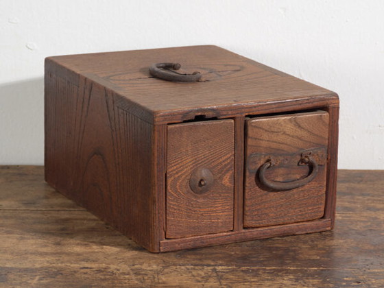 Antica scatola di legno giapponese con cassetto – Periodo Meiji–Taishō (c.1890–1920) – Armadi contenitori (photo 6 of 40)