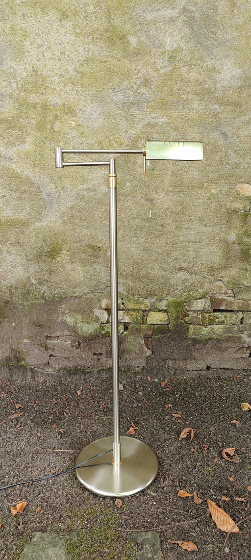 Tweekleurige verstelbare vloerlamp van Holtkoetter uit de jaren 80