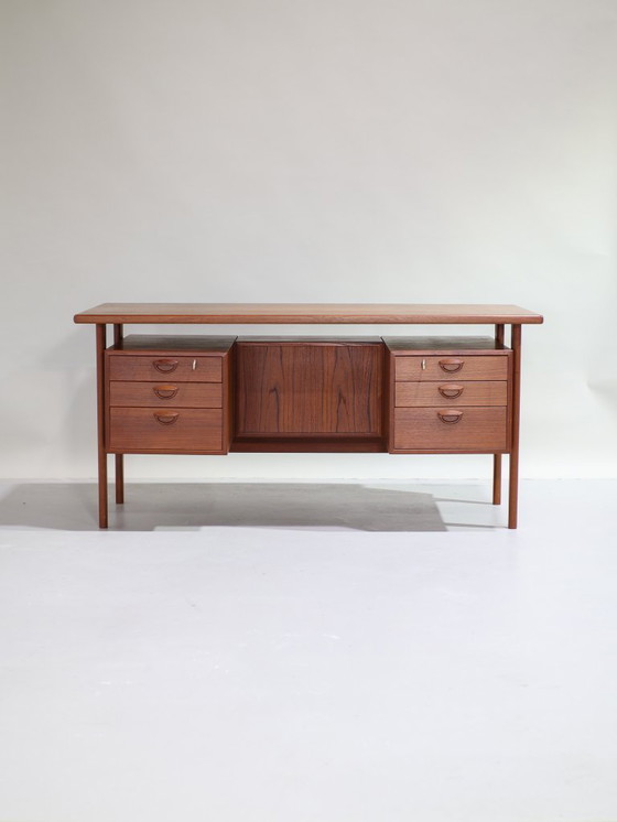 Image 1 of Bureau Kai Kristiansen FM60 in teak vintage design Deens