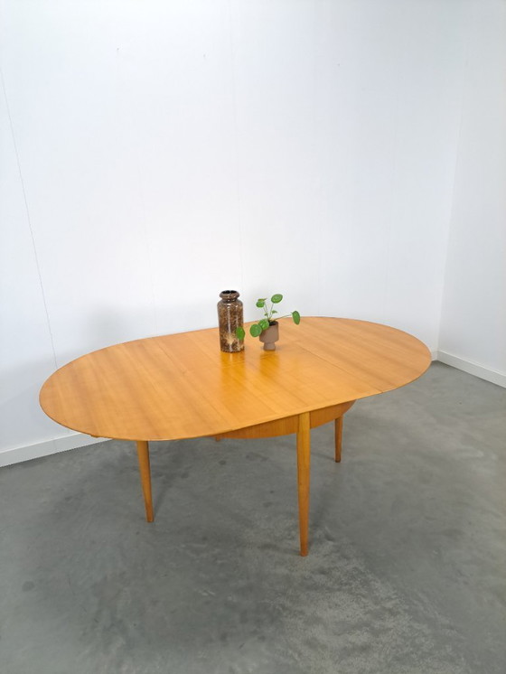 Image 1 of Tavolo da pranzo rotondo estensibile Lübke Design