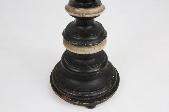 Image 1 of Grote antieke houten kerkkandelaar, Frankrijk, 1850