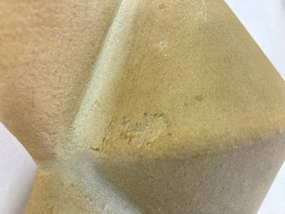 Image 1 of Cerámica geométrica de estudio, firmada, diseño de los años 80/90.