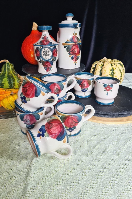 Image 1 of Bellissimo set da caffè in ceramica LUZERNER, con motivi floreali dipinti a mano.
