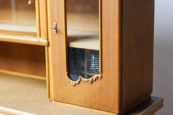 Image 1 of Vorratsschrank/Küchenbuffet mit wunderschönen, gebogenen Glastüren