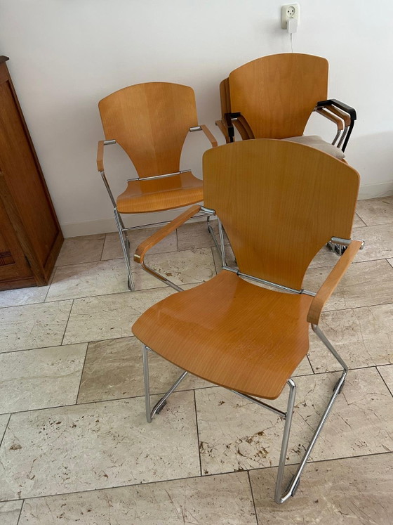5 x Stua Egoa Dining chairs by Josep Mora, Wood, Metal, Creme (photo 8 of 8)