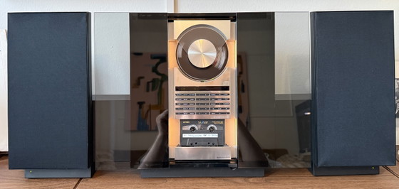 Bang & Olufsen BeoSound Ouverture con BeoLab 2500 y Beo4 – Conjunto completo revisado – Bang&Olufsen (photo 4 of 15)