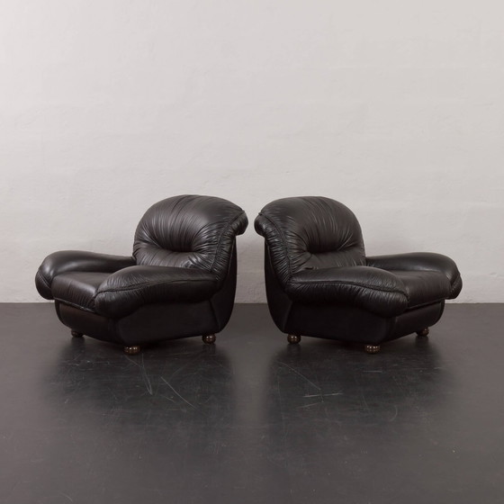 Image 1 of Pair of black leatherette armchairs by Linea Valentini, 1970s