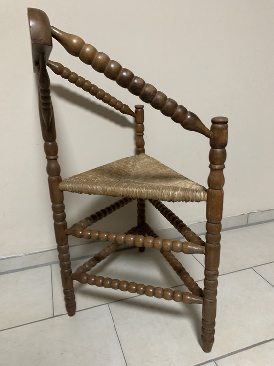 Image 1 of Niederländischer Bobbin-Eckstuhl 