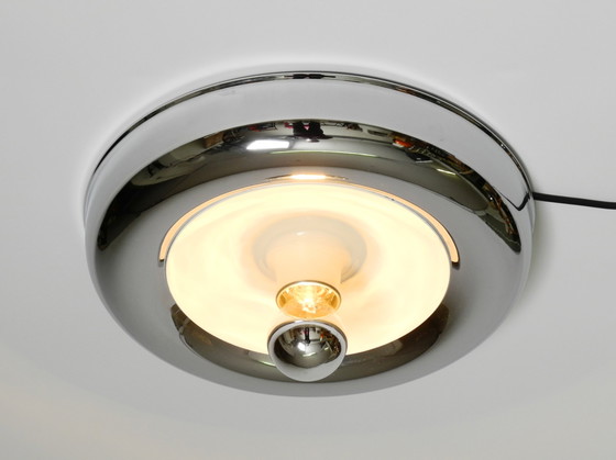 Image 1 of Ronde verchroomde plafond- of wandlamp uit Italië | origineel Mid Century space age ontwerp