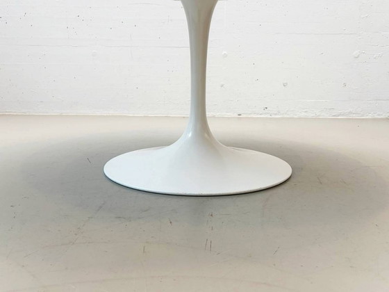 Image 1 of Primera serie de la mesa Tulip de Eero Saarinen para Knoll International, 1956