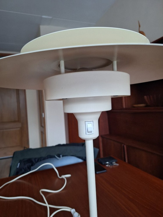 Image 1 of Deense vintage tafellamp Poul Henningsen