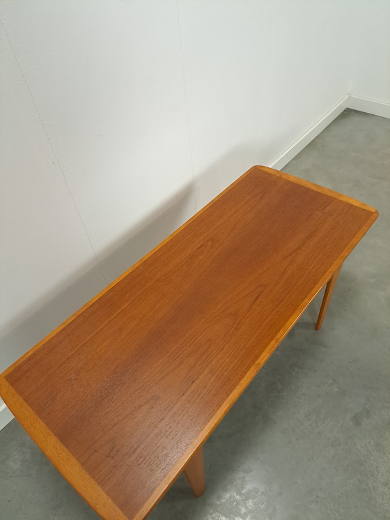 Image 1 of Table basse en placage de Suède Vintage