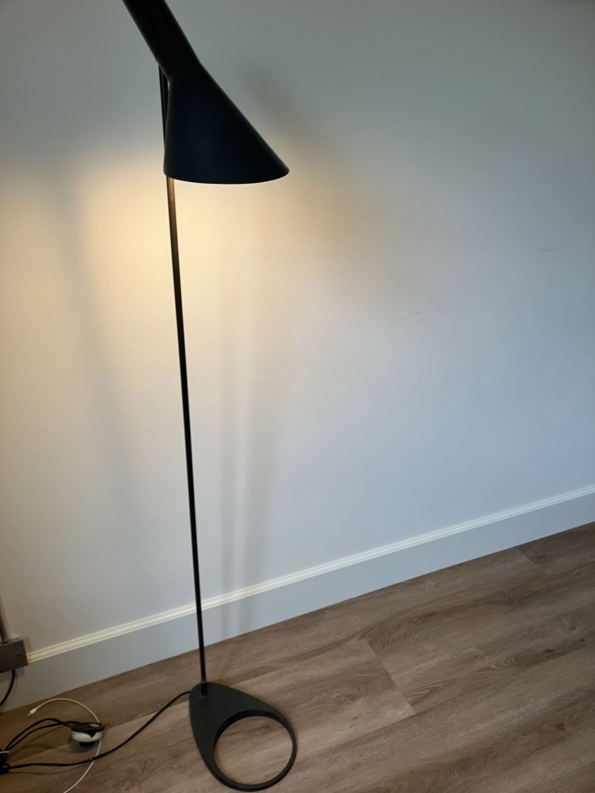 Arne Jacobsen Louis Poulsen Lampe 900 Whoppah