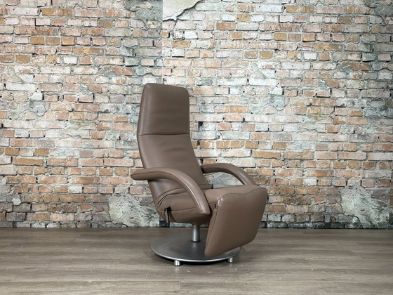 Jori Yoga – Poltrone, Leather, Metal (photo 9 of 18)