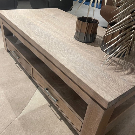 Image 1 of Mesa de centro MWP