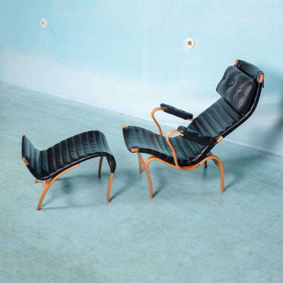 Image 1 of Design Lounge armchair & stool 70s Bruno Mathsson Pernilla